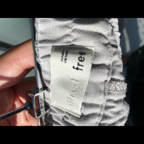 Wilfred free shorts - Picture 3 of 3